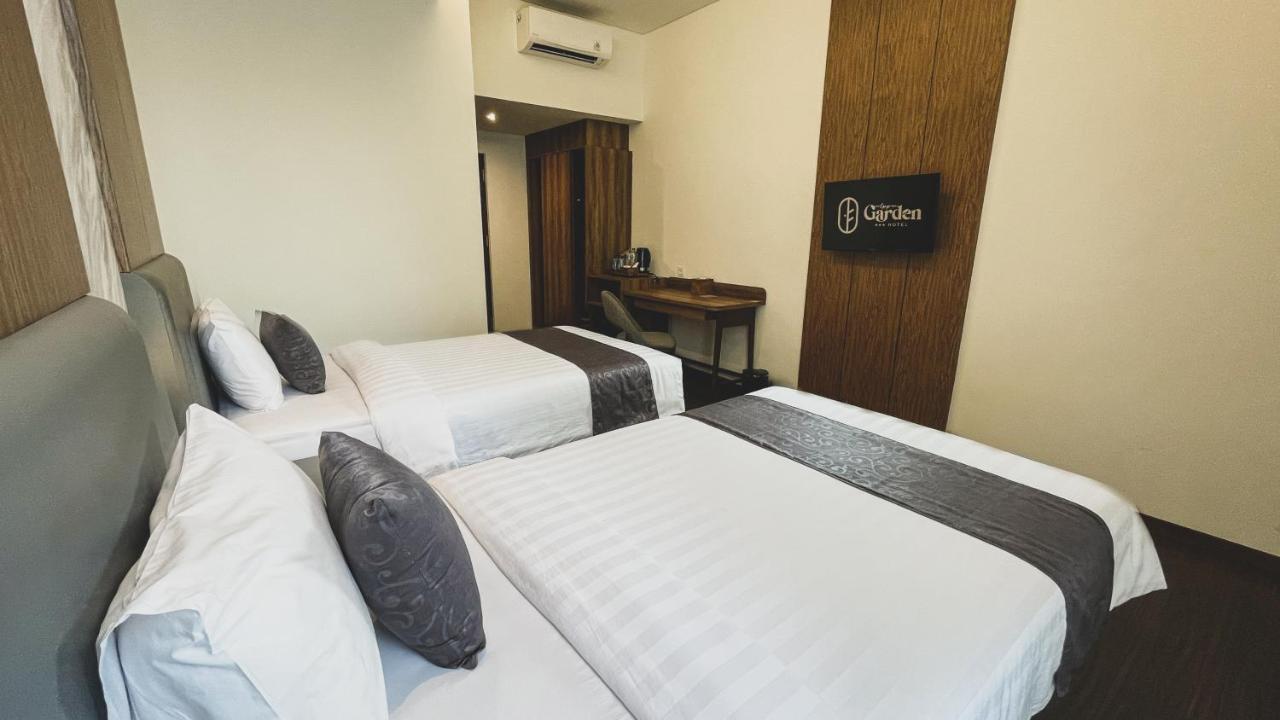 Lpp Garden Hotel Maguwo Exterior foto